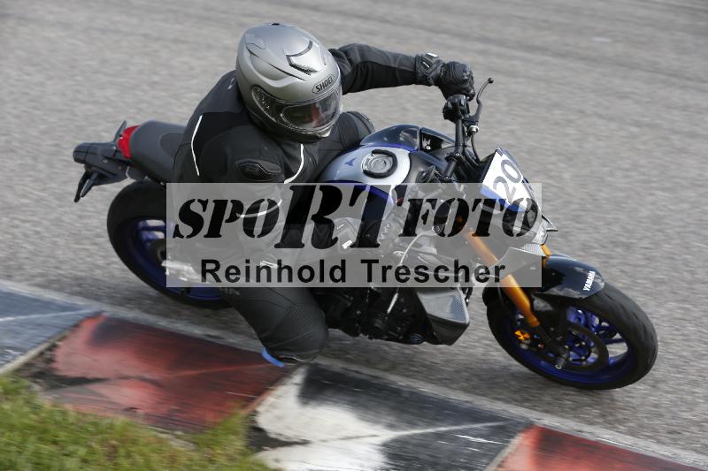 /Archiv-2025/09 22.04.2025 Cornu Master School ADR/gruen-vert/20